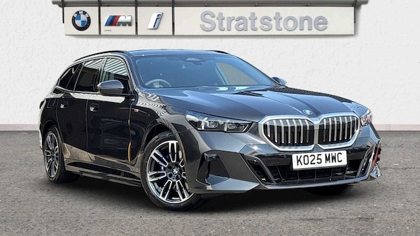 Used BMW 5 Series 2025 for sale - 76205252: Photo 1