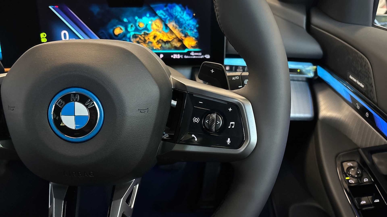 Used BMW 5 Series 2025 for sale - 76205252: Photo 23