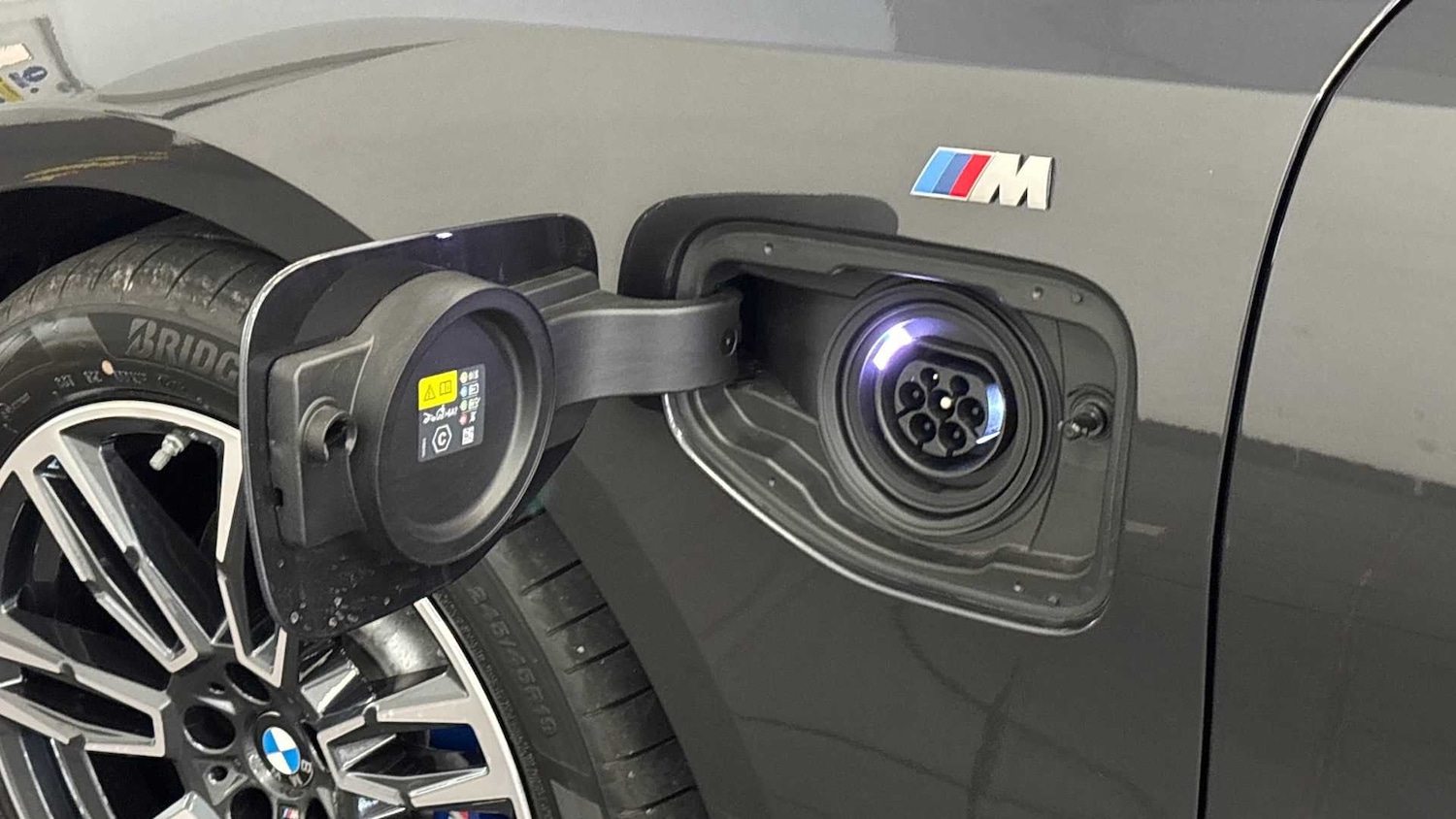 Used BMW 5 Series 2025 for sale - 76205252: Photo 25