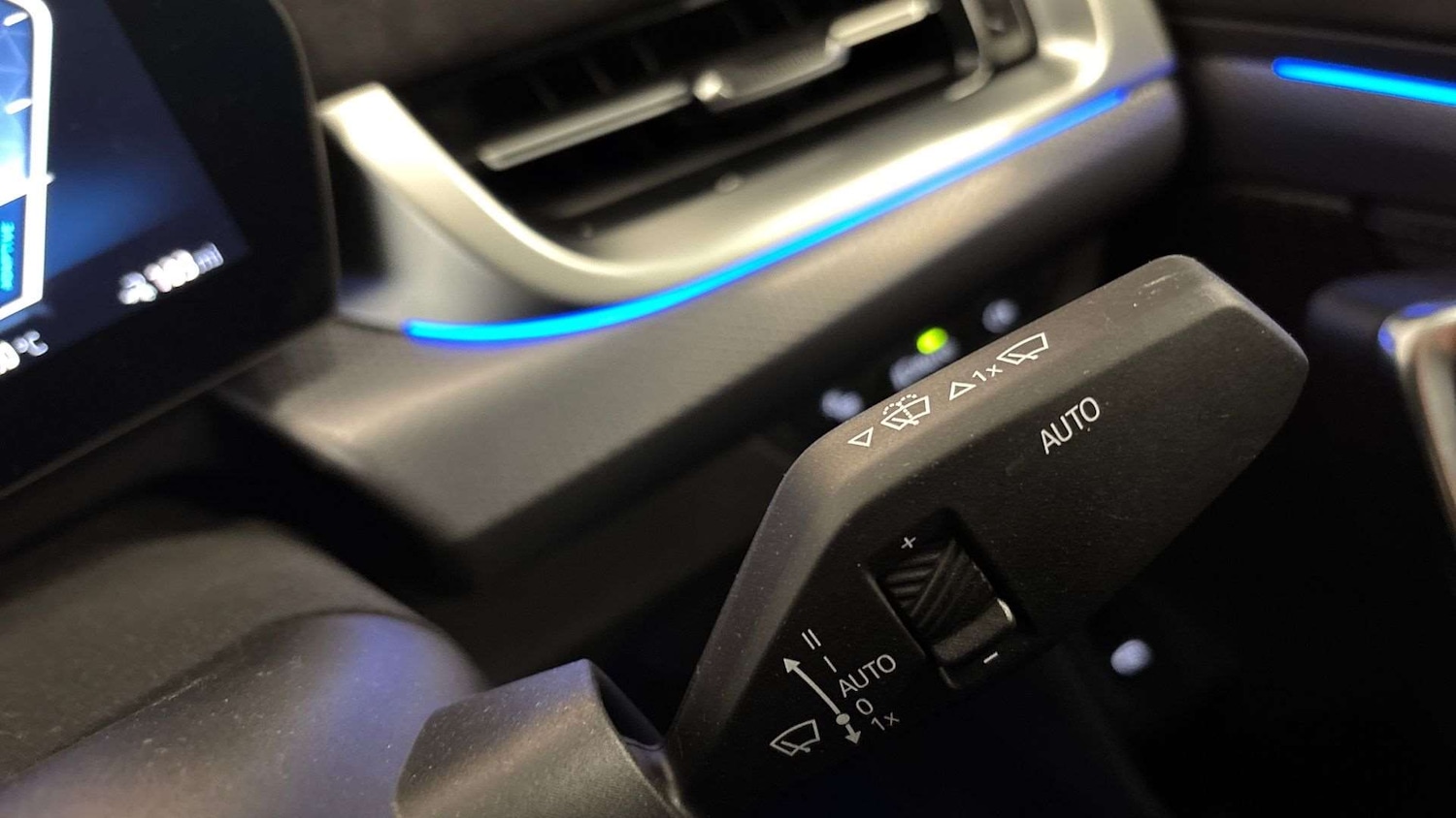 Used BMW iX2 2025 for sale - 77099609: Photo 30