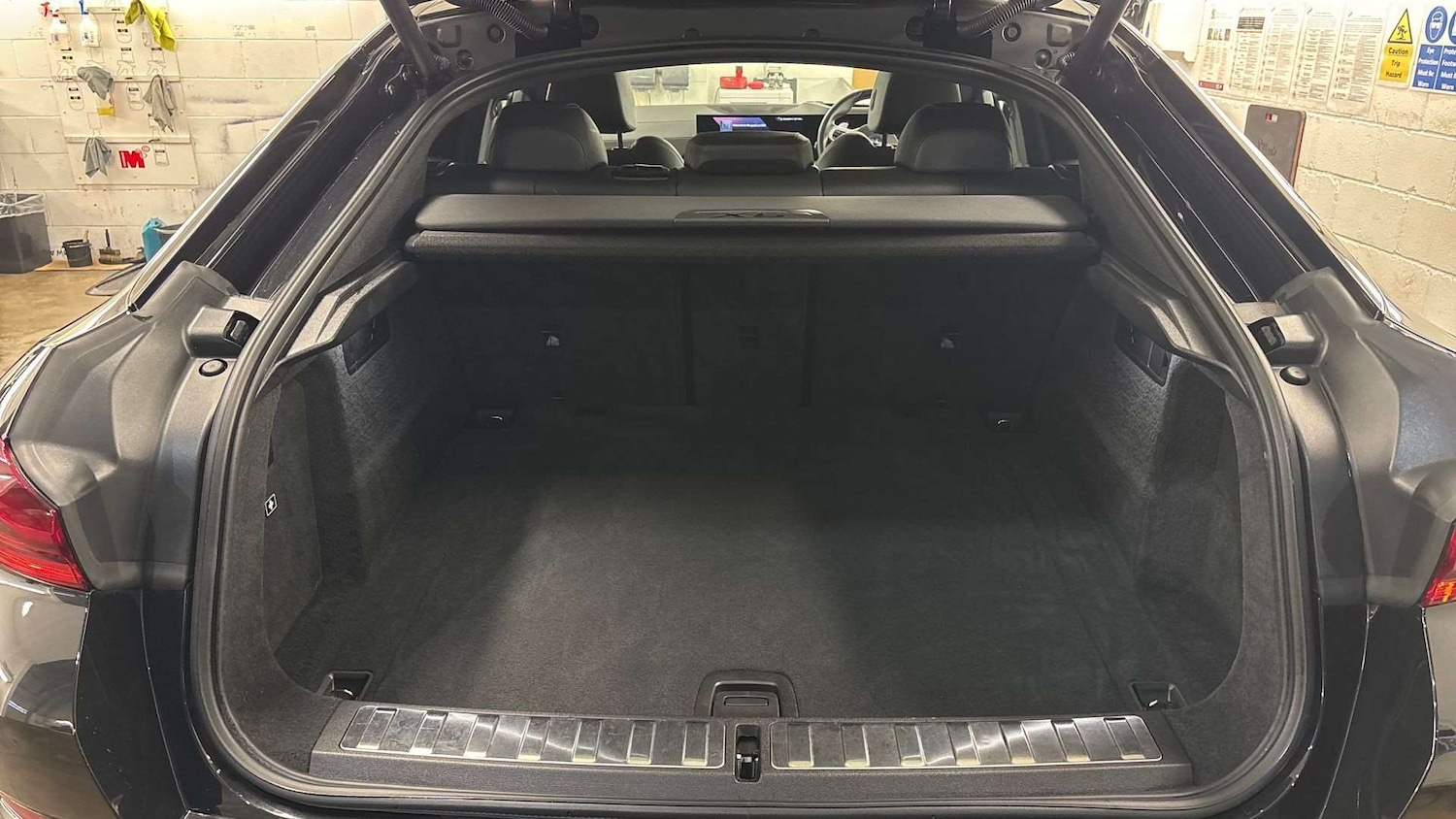 Used BMW X6 2023 for sale - 77000259: Photo 15