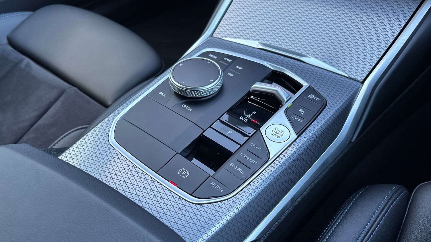 Used BMW 3 Series 2024 for sale - 76746166: Photo 12