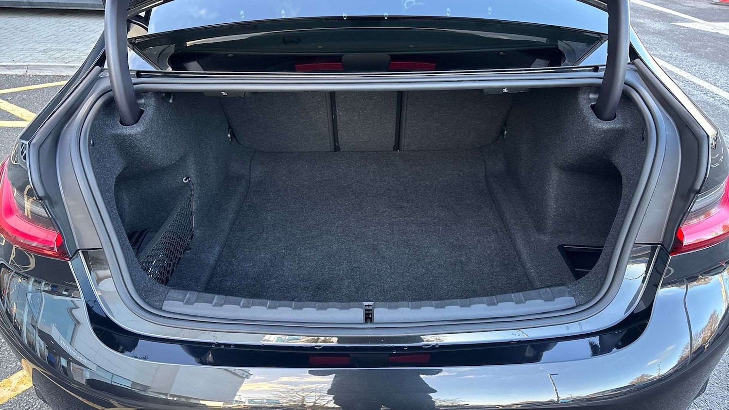 Used BMW 3 Series 2024 for sale - 76746166: Photo 15