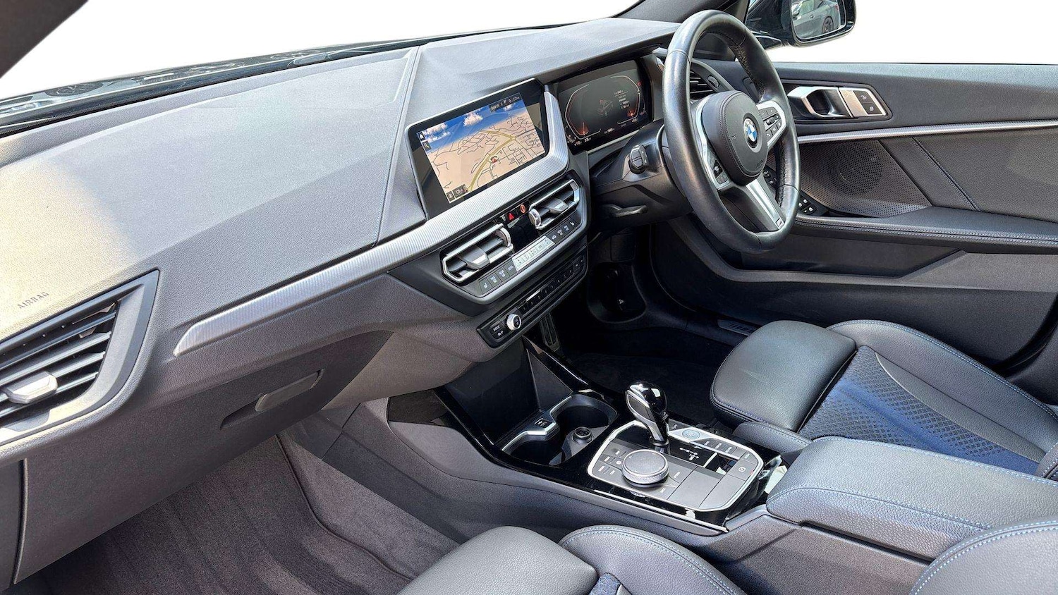 Used BMW 2 Series 2023 for sale - 78137523: Photo 9