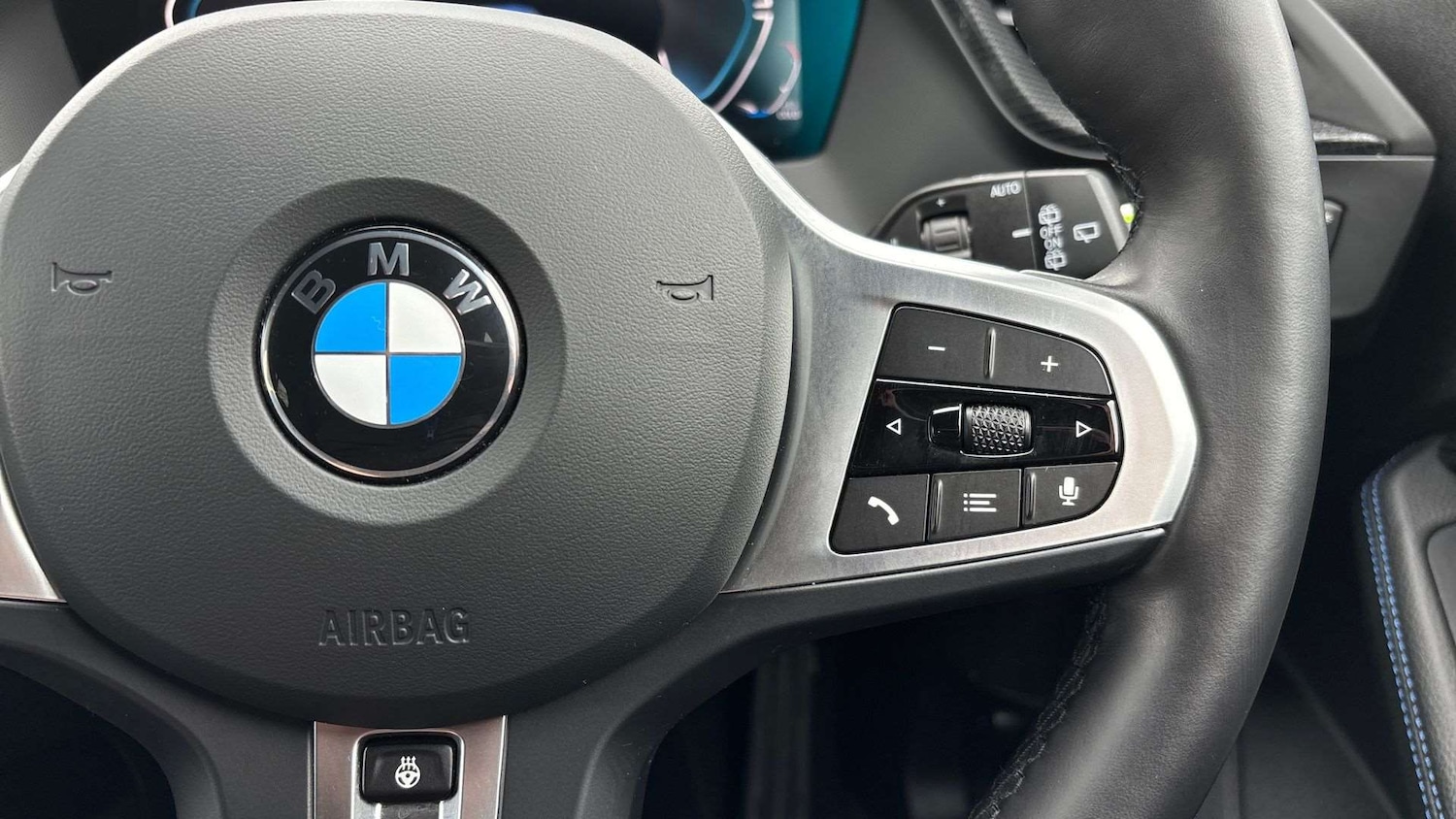 Used BMW 1 Series 2024 for sale - 78104407: Photo 23