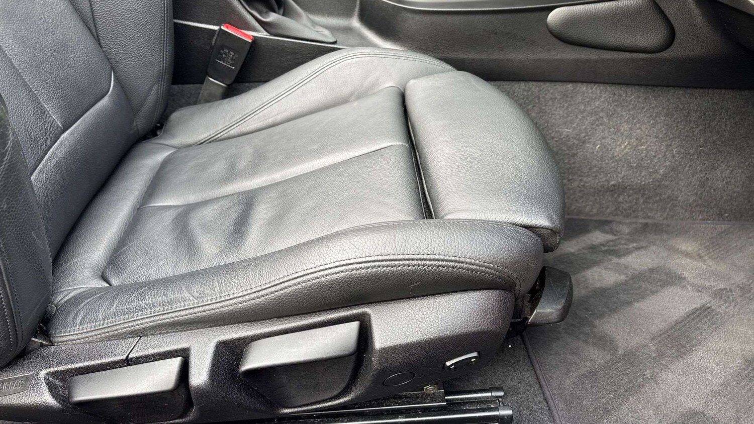 Used BMW 2 Series 2018 for sale - 77443556: Photo 28