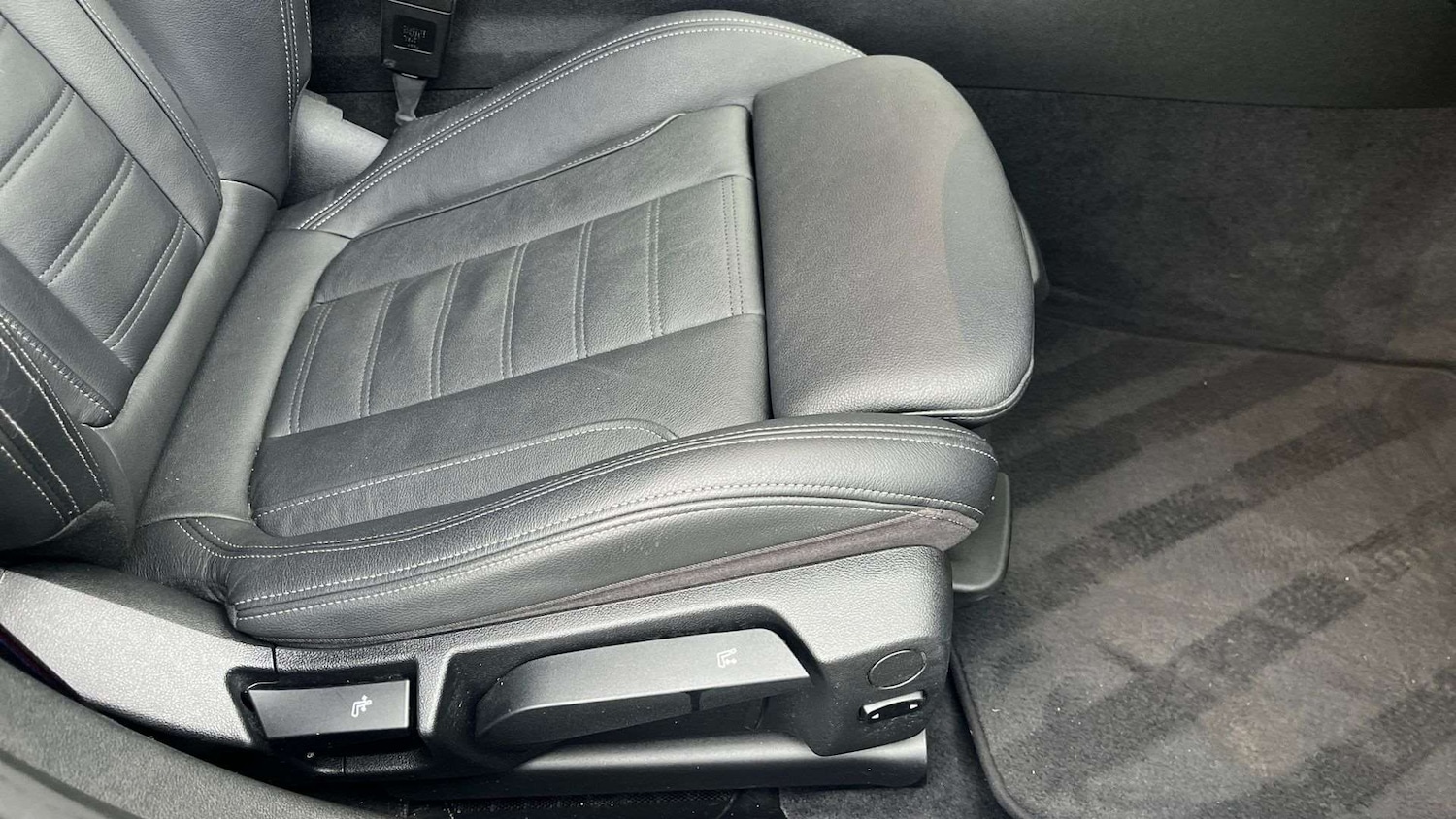 Used BMW 3 Series 2020 for sale - 77206369: Photo 28