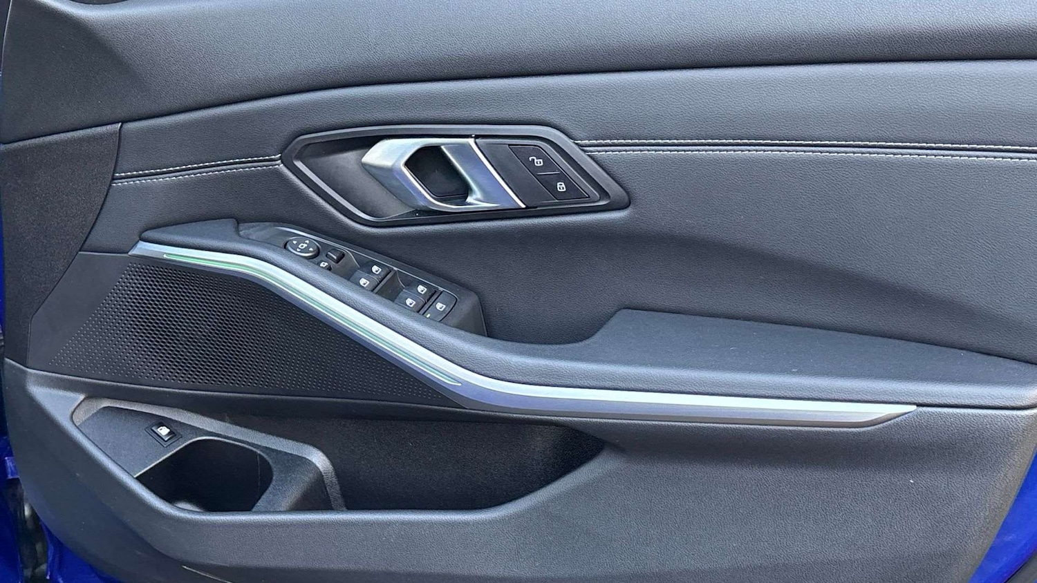 Used BMW 3 Series 2024 for sale - 76916037: Photo 27