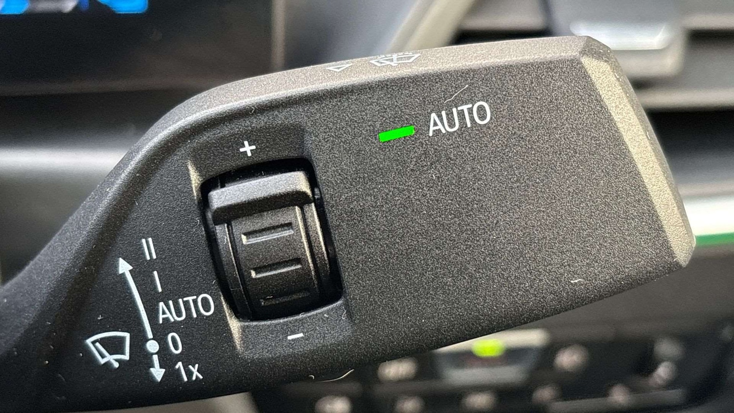 Used BMW 3 Series 2024 for sale - 76916037: Photo 30