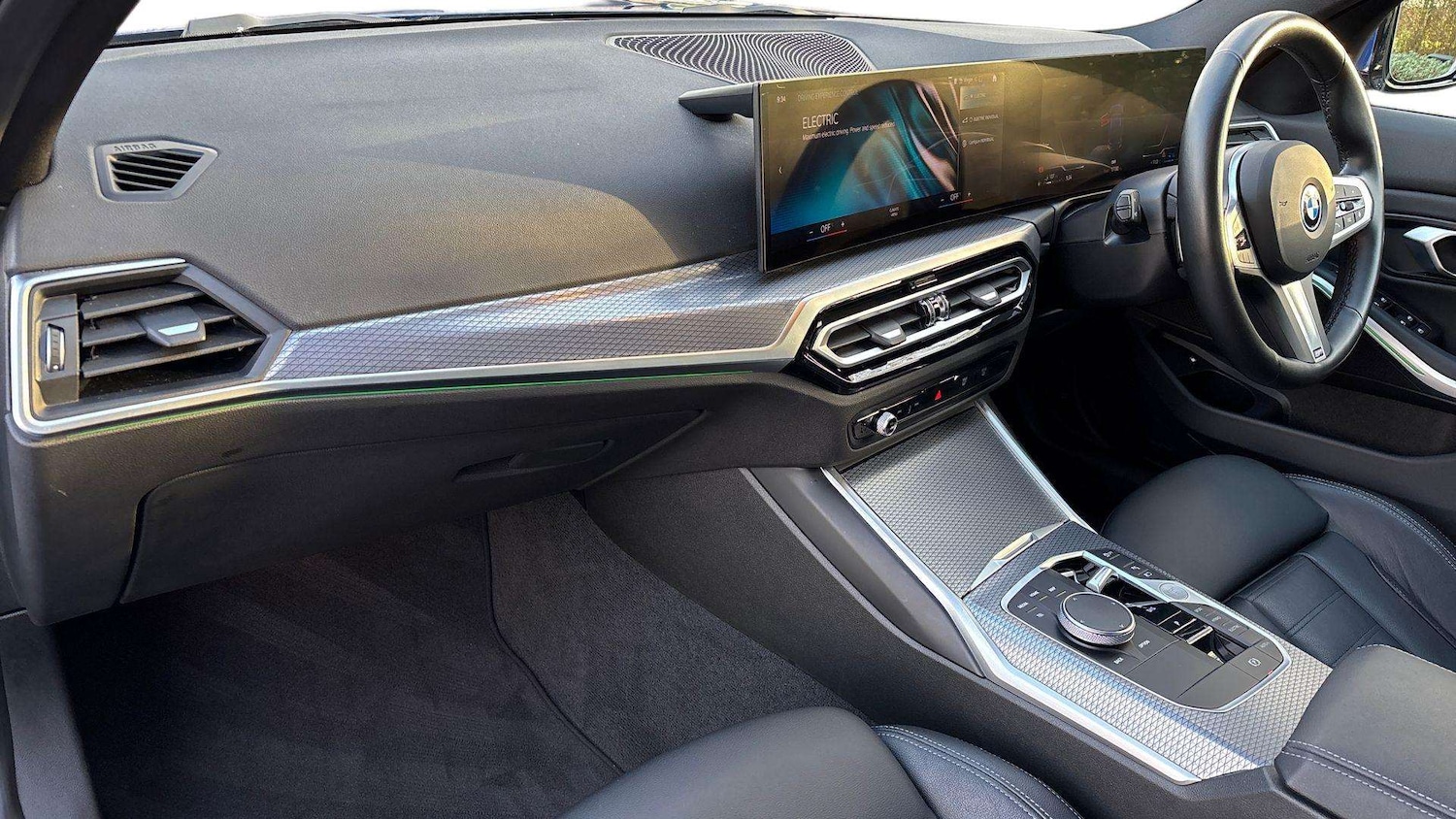 Used BMW 3 Series 2024 for sale - 76916037: Photo 9