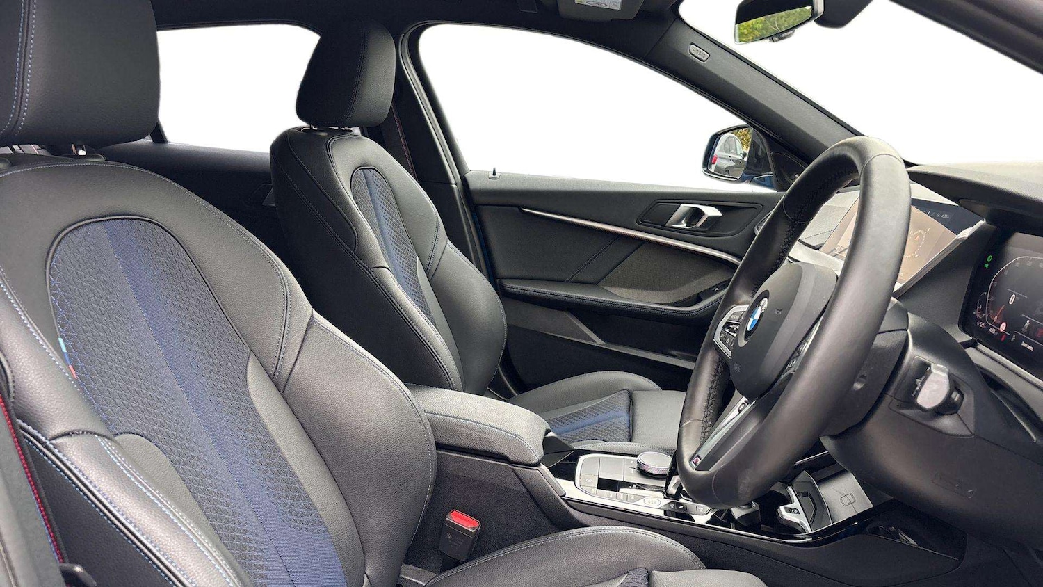 Used BMW 1 Series 2024 for sale - 76088093: Photo 13
