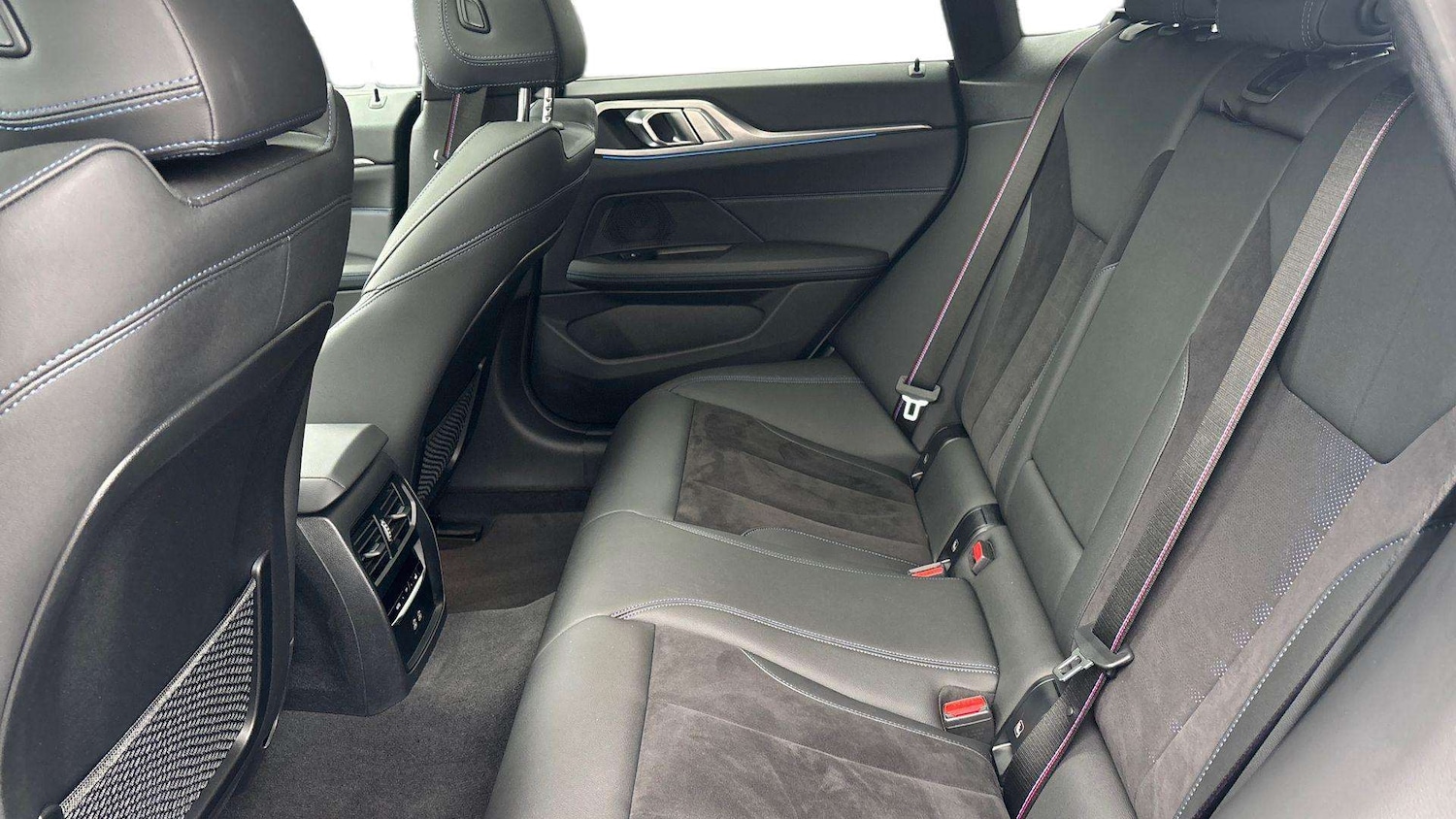 Used BMW i4 2023 for sale - 77308419: Photo 14