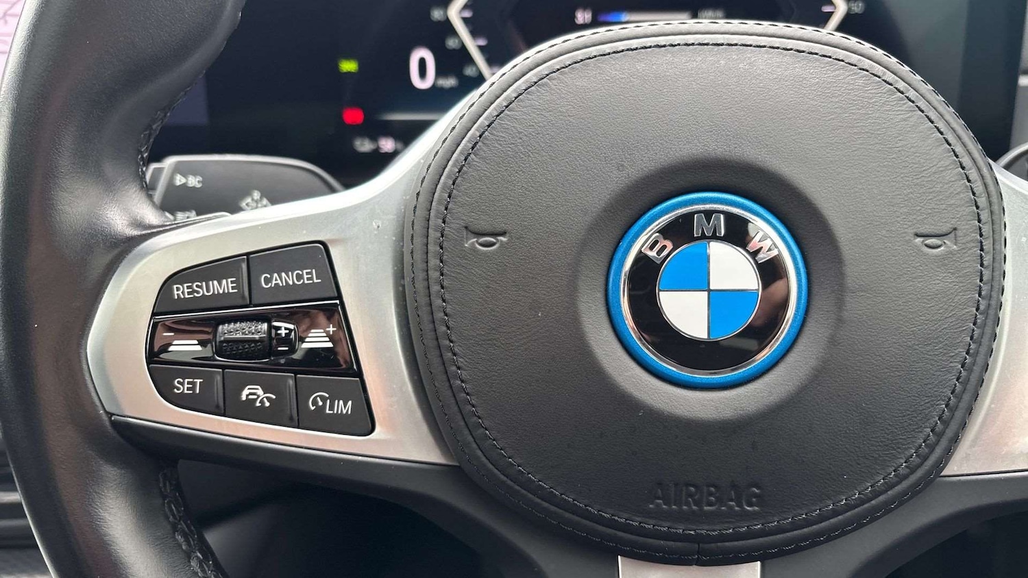 Used BMW i4 2023 for sale - 77308419: Photo 22