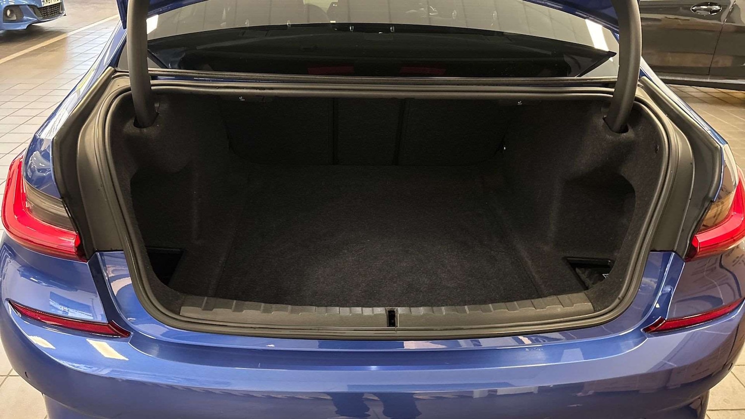 Used BMW 3 Series 2019 for sale - 76421139: Photo 15