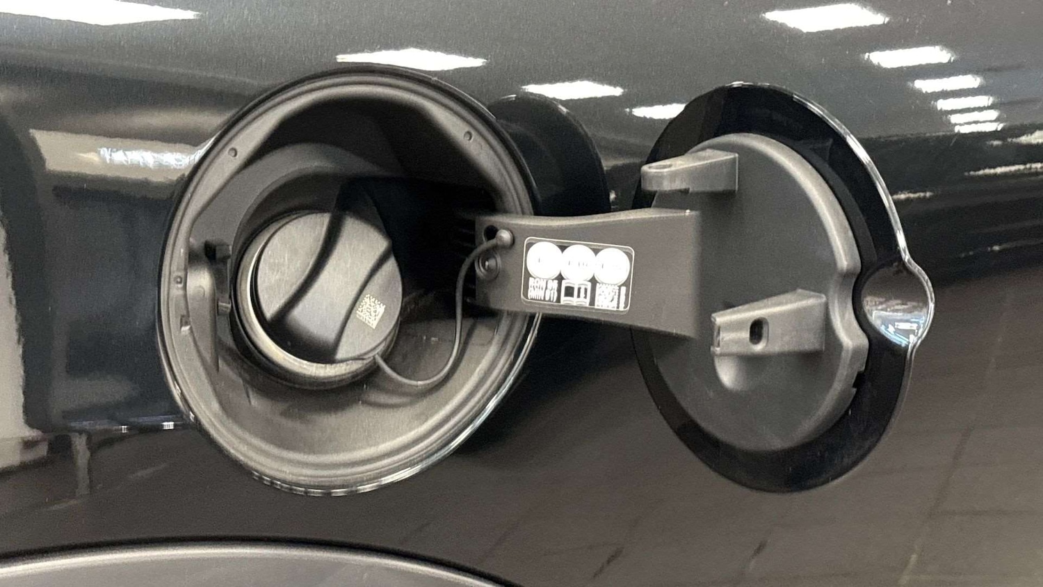 Used MINI Convertible 2022 for sale - 76170168: Photo 25