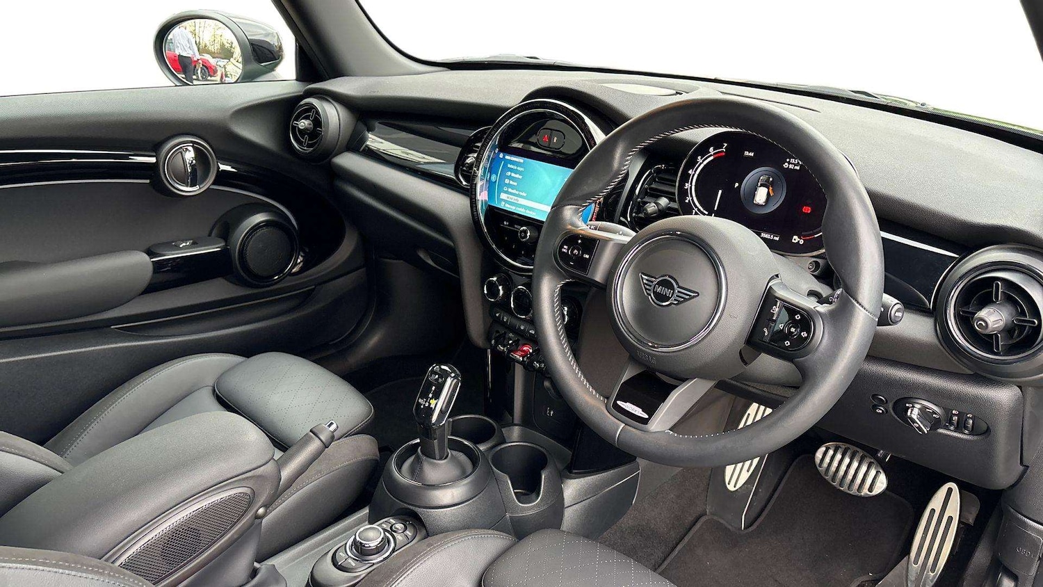 Used MINI Hatch 2023 for sale - 77032176: Photo 8