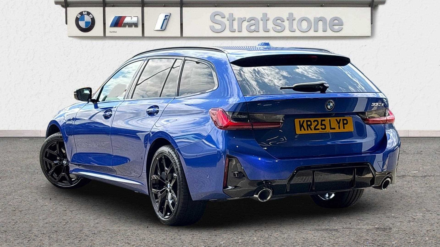 Used BMW 3 Series 2025 for sale - 76298332: Photo 2