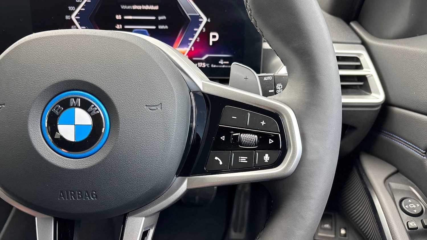 Used BMW 3 Series 2025 for sale - 76298332: Photo 23