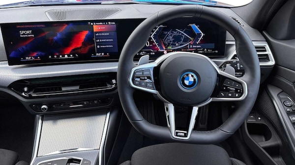 Used BMW 3 Series 2025 for sale - 76298332: Photo 7