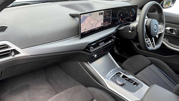 Used BMW 3 Series 2025 for sale - 76298332: Photo 9