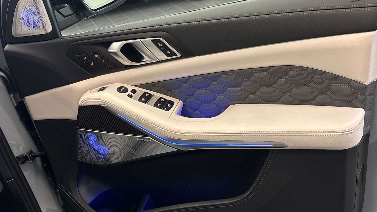 Used BMW X5 M 2025 for sale - 77294315: Photo 27