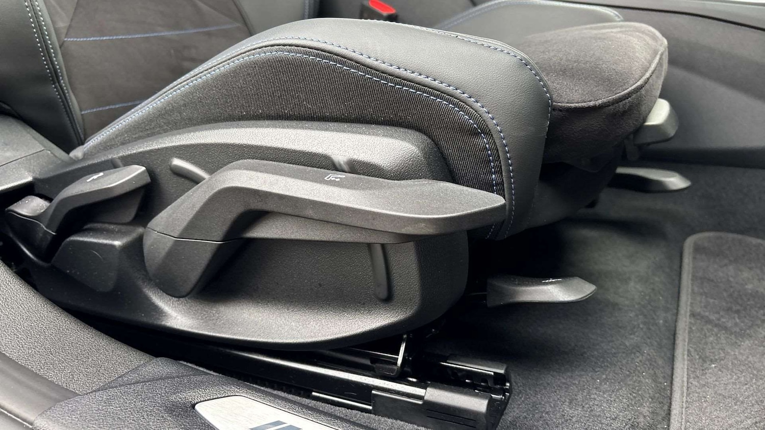 Used BMW 1 Series 2025 for sale - 77051475: Photo 28