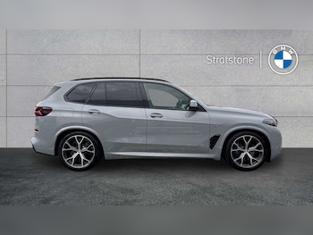 Used BMW X5 2025 for sale - 77698778: Photo