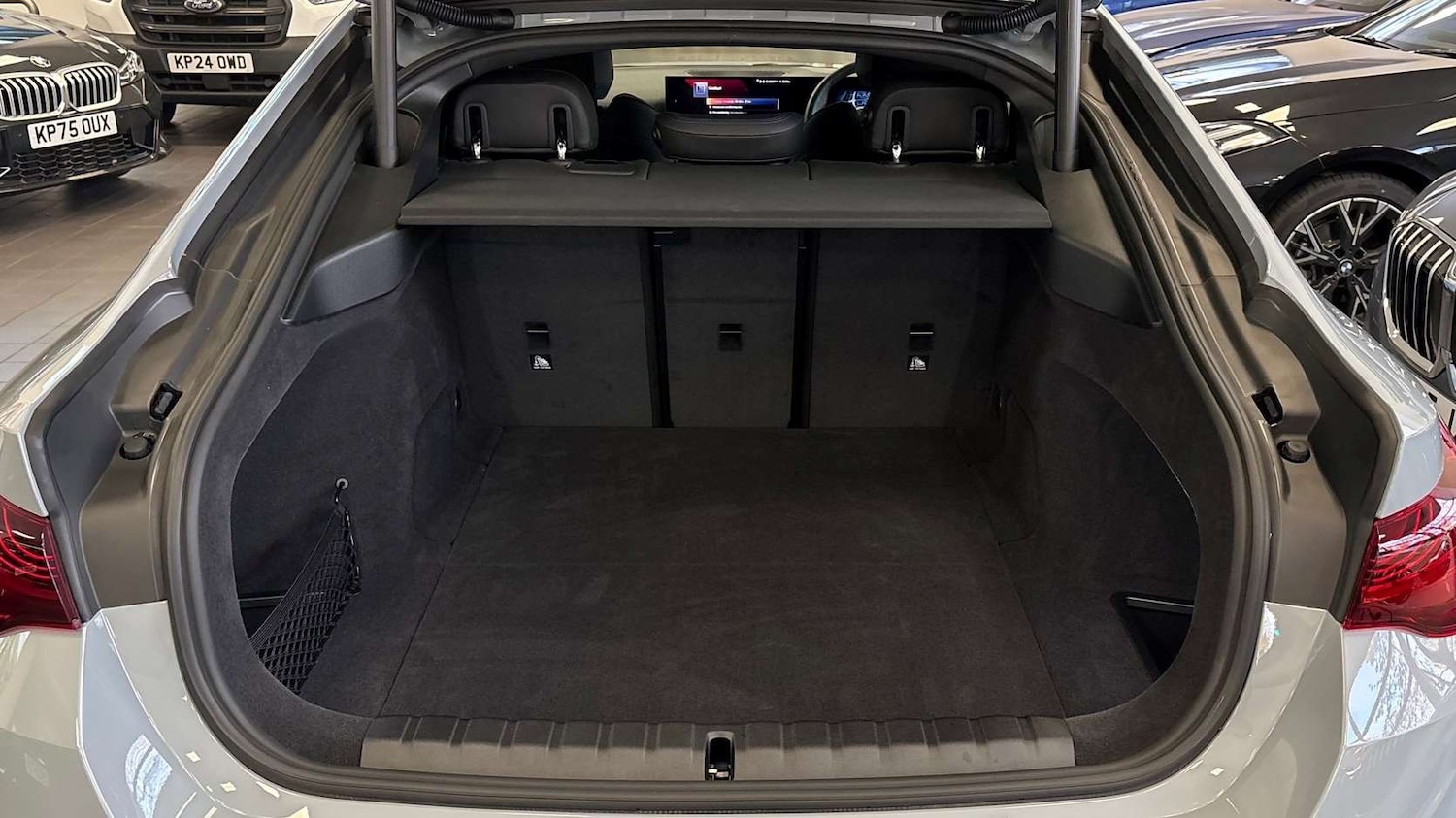 Used BMW i4 2025 for sale - 76435652: Photo 15