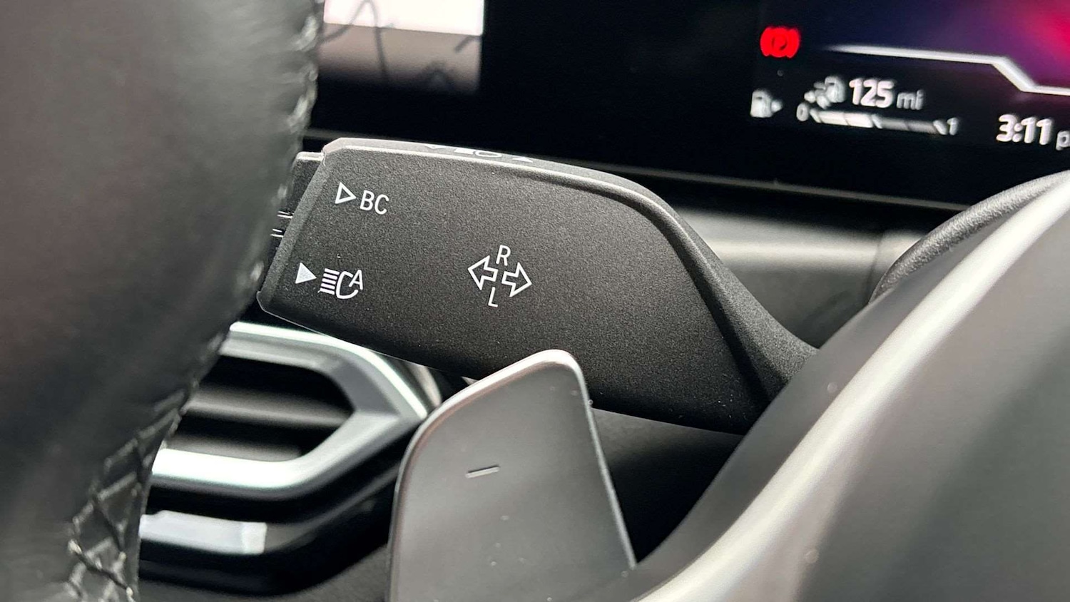 Used BMW 3 Series 2024 for sale - 76460403: Photo 29