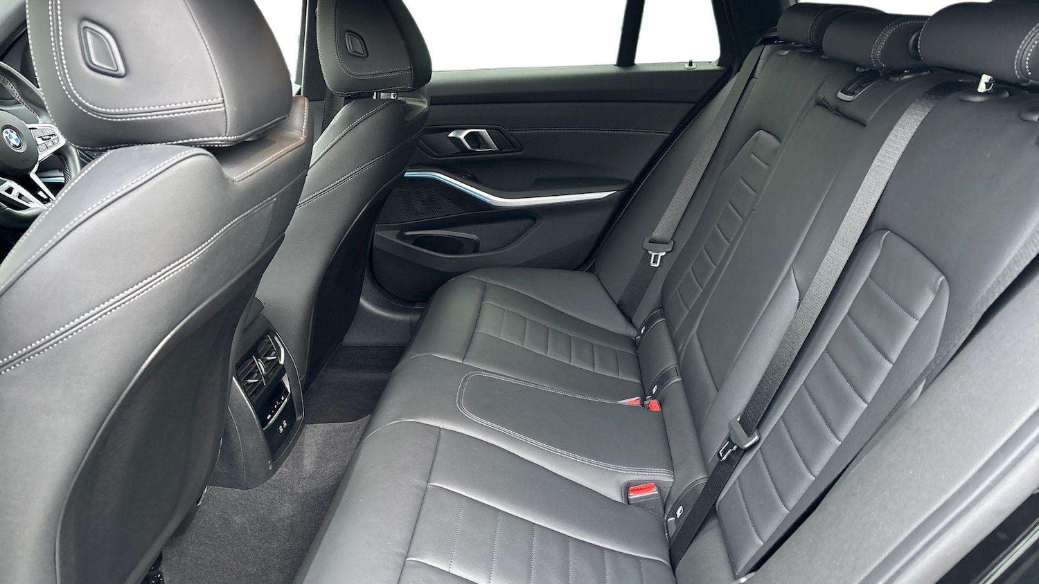 Used BMW 3 Series 2024 for sale - 77698913: Photo 14