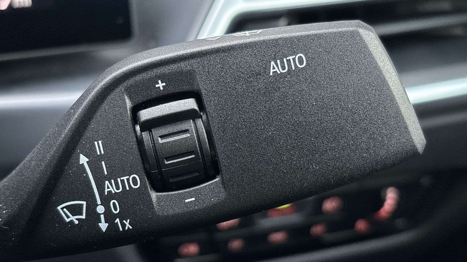 Used BMW i4 2024 for sale - 77842315: Photo 30