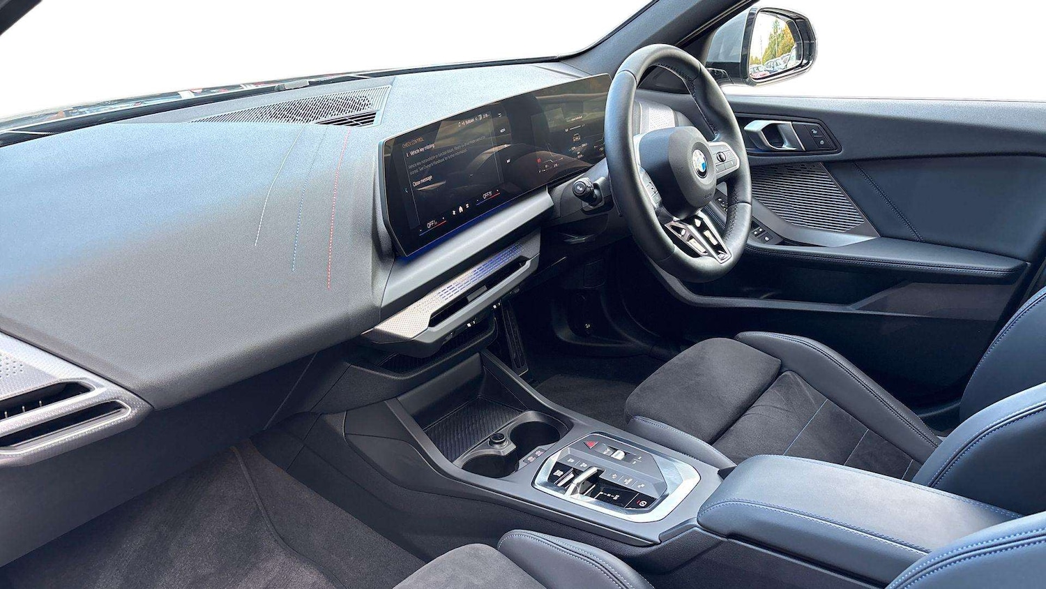 Used BMW 1 Series 2025 for sale - 76351644: Photo 9