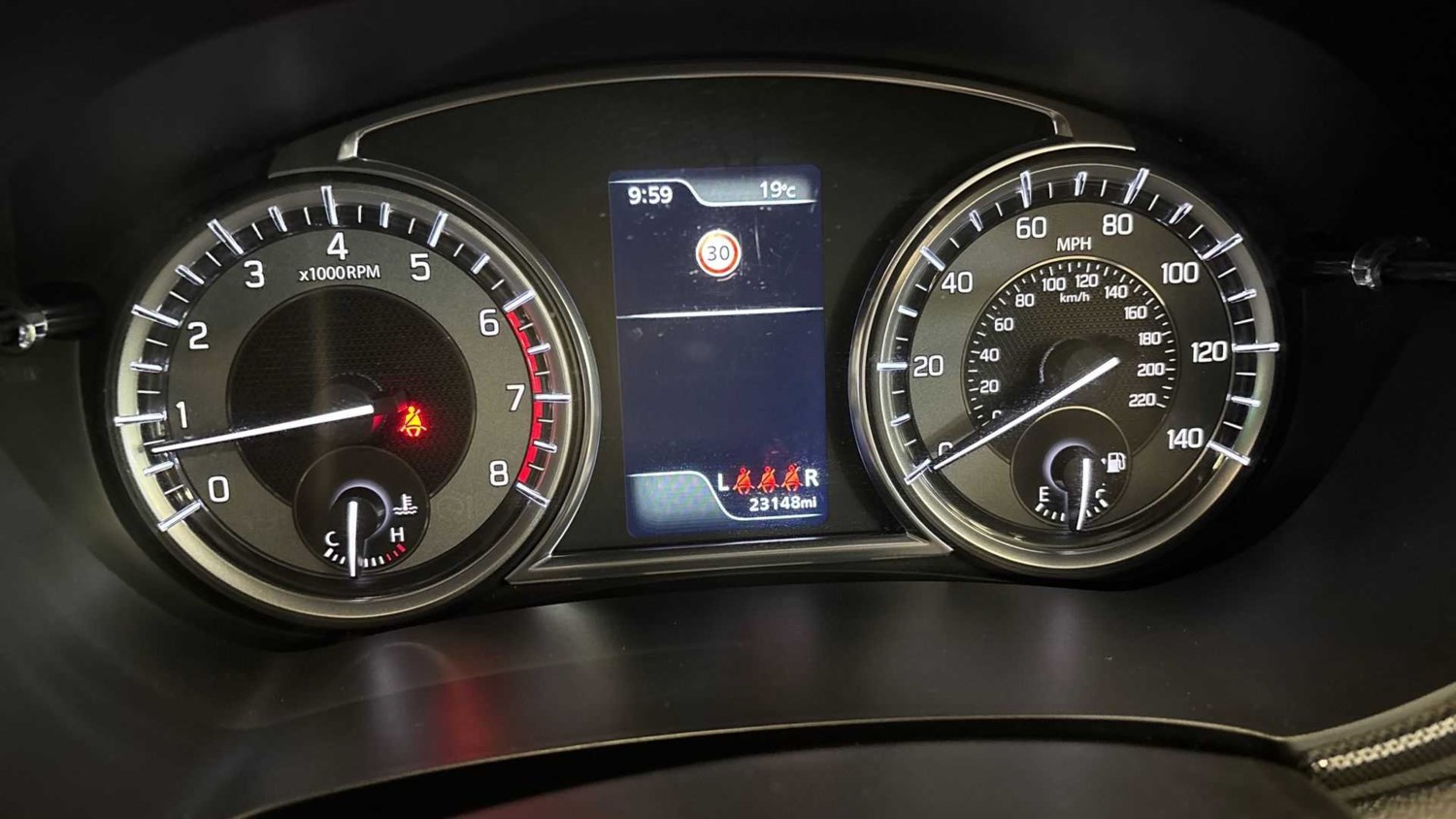 2022 Suzuki Vitara 1.4 Boosterjet 48V Hybrid SZ5 5dr SUV Petrol Manual - Picture 11 of 24