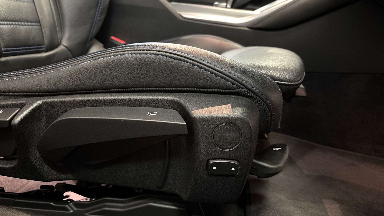 Used BMW 4 Series 2022 for sale - 76421189: Photo 28