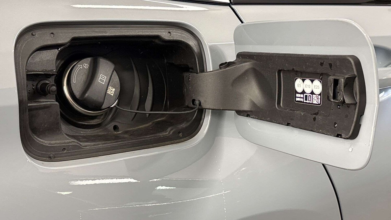 Used BMW 3 Series 2025 for sale - 77347936: Photo 25