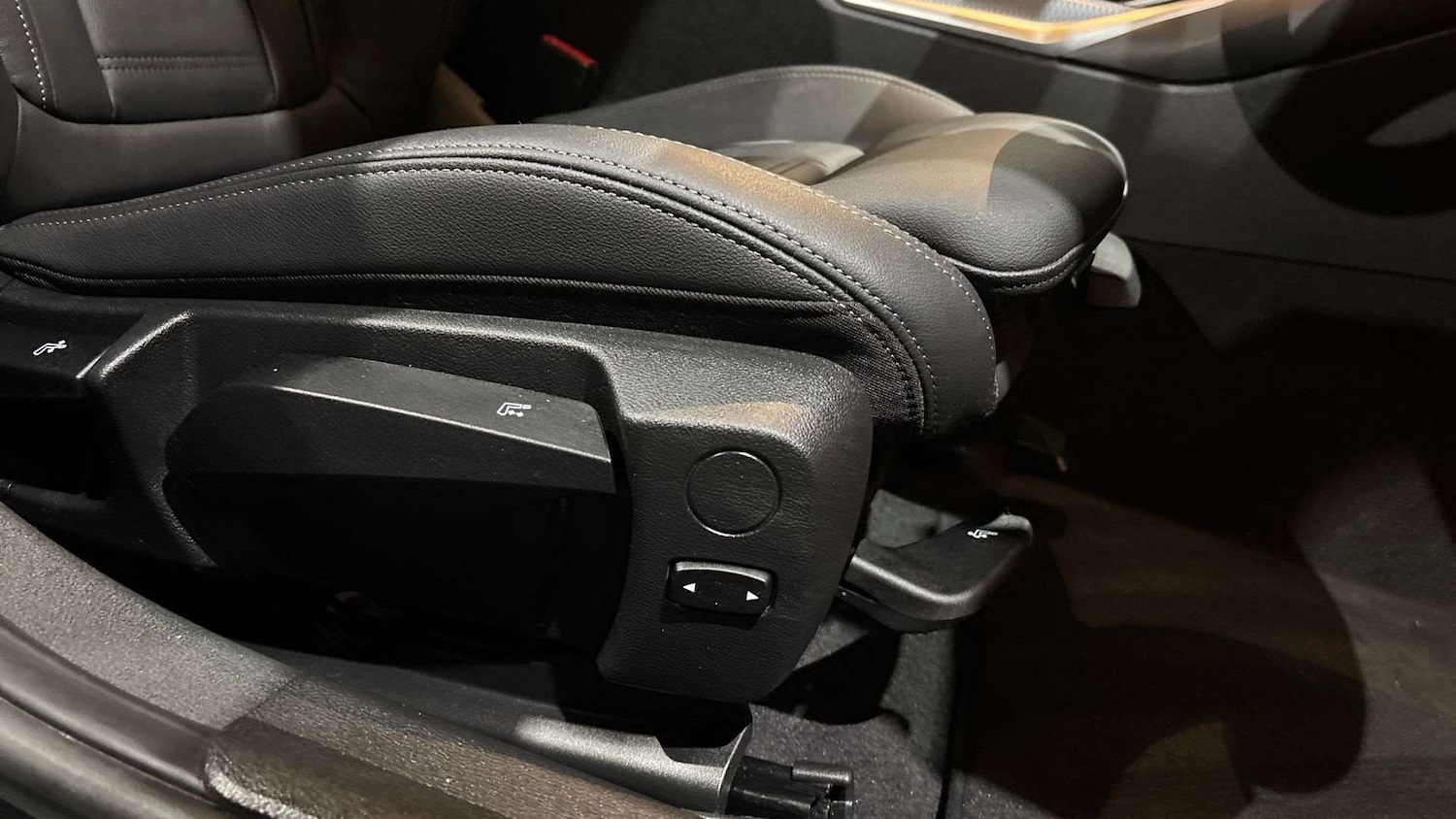 Used BMW 3 Series 2024 for sale - 77308337: Photo 28