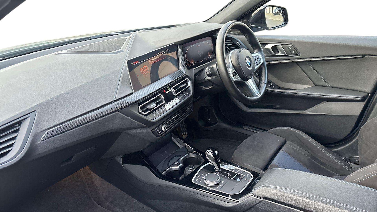 Used BMW 1 Series 2023 for sale - 77648897: Photo 9