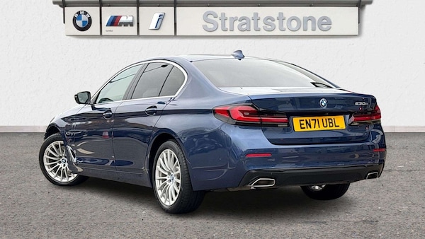 Used BMW 5 Series 2021 for sale - 76286347: Photo 2