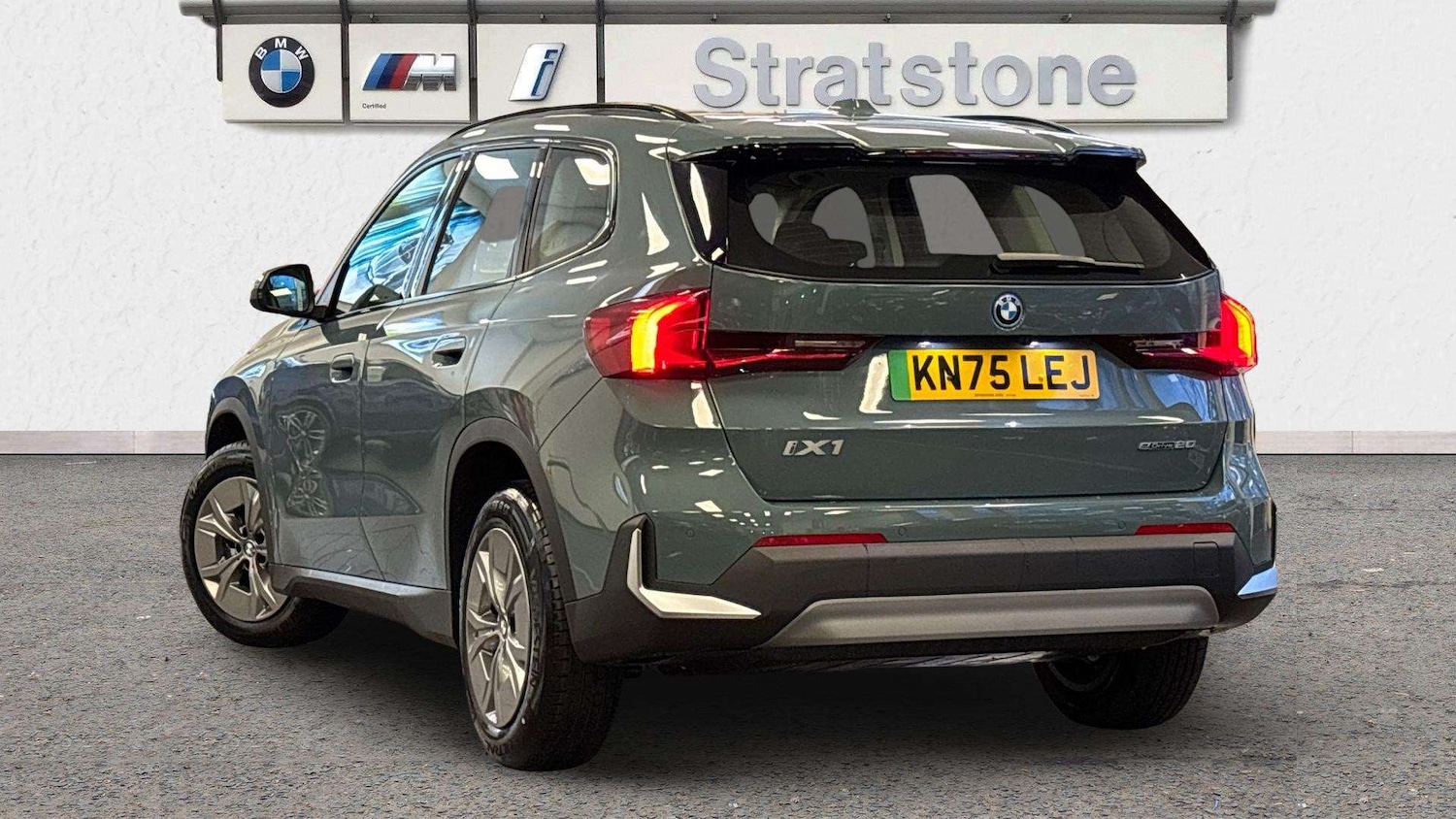 Used BMW iX1 2025 for sale - 78010501: Photo 2