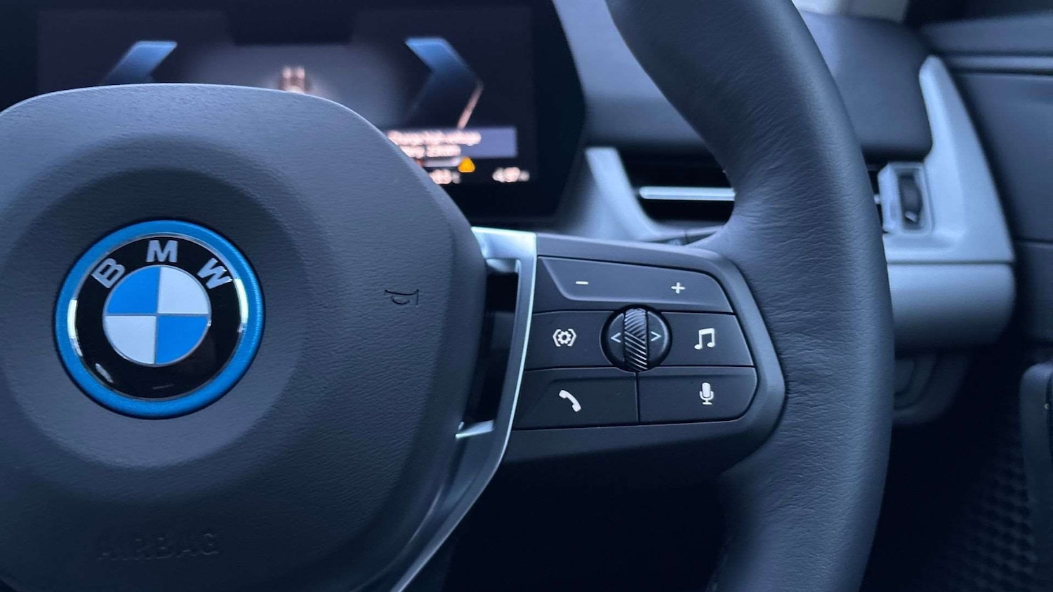 Used BMW iX1 2025 for sale - 78010501: Photo 23