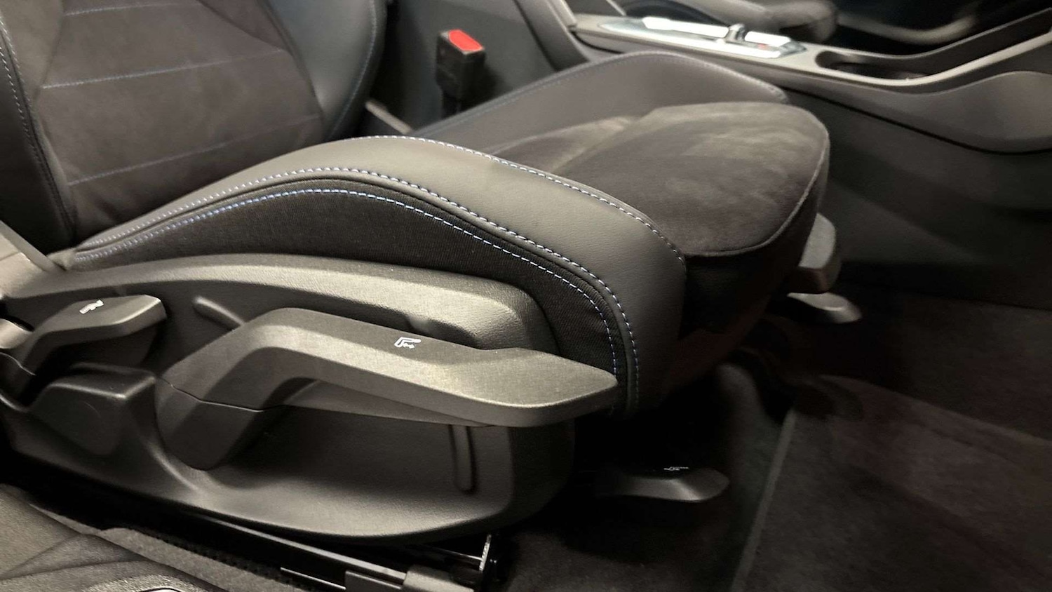 Used BMW 1 Series 2025 for sale - 77099640: Photo 28