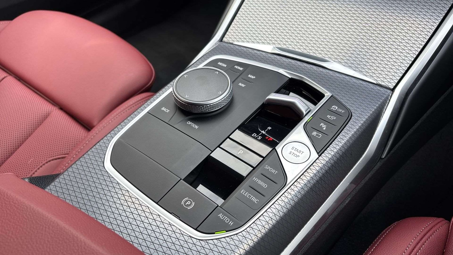 Used BMW 3 Series 2025 for sale - 77018853: Photo 12