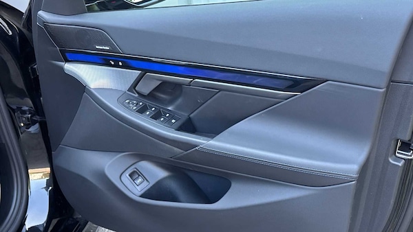 Used BMW 5 Series 2025 for sale - 75353962: Photo 27