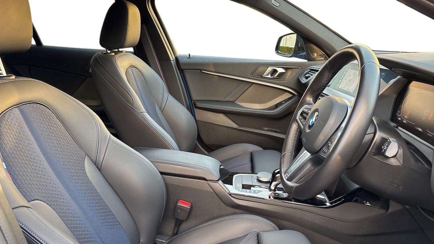 Used BMW 1 Series 2023 for sale - 77233046: Photo 13