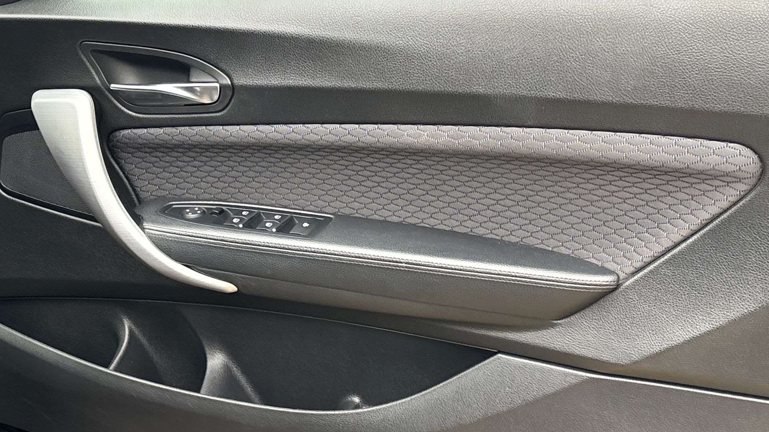 Used BMW 2 Series 2018 for sale - 76156115: Photo 27