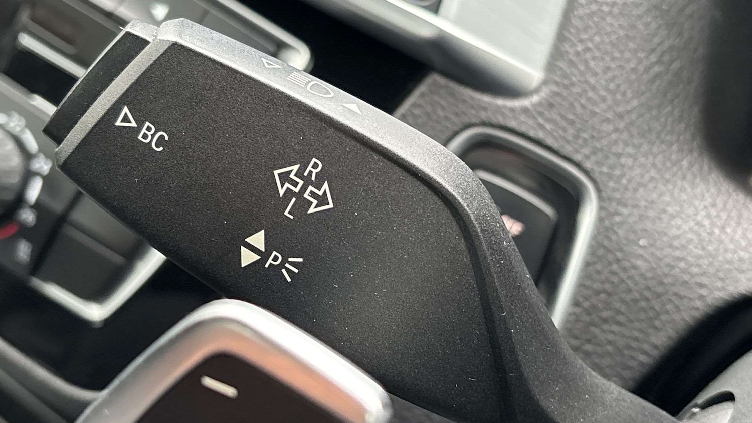 Used BMW 2 Series 2018 for sale - 76156115: Photo 29