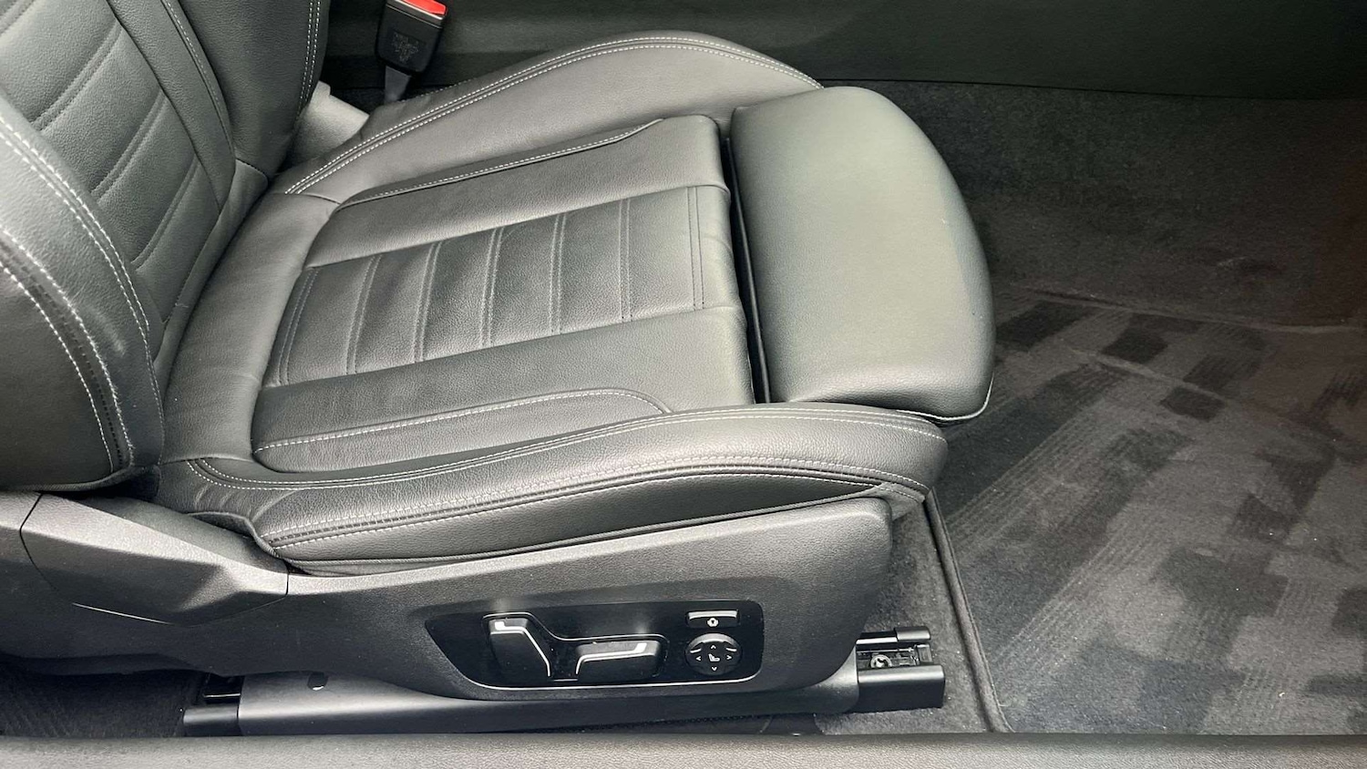 Used BMW 2 Series 2025 for sale - 77294321: Photo 28