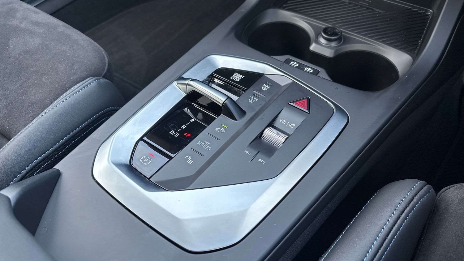 Used BMW 1 Series 2025 for sale - 76515610: Photo 12