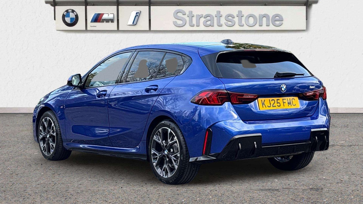 Used BMW 1 Series 2025 for sale - 76515610: Photo 2