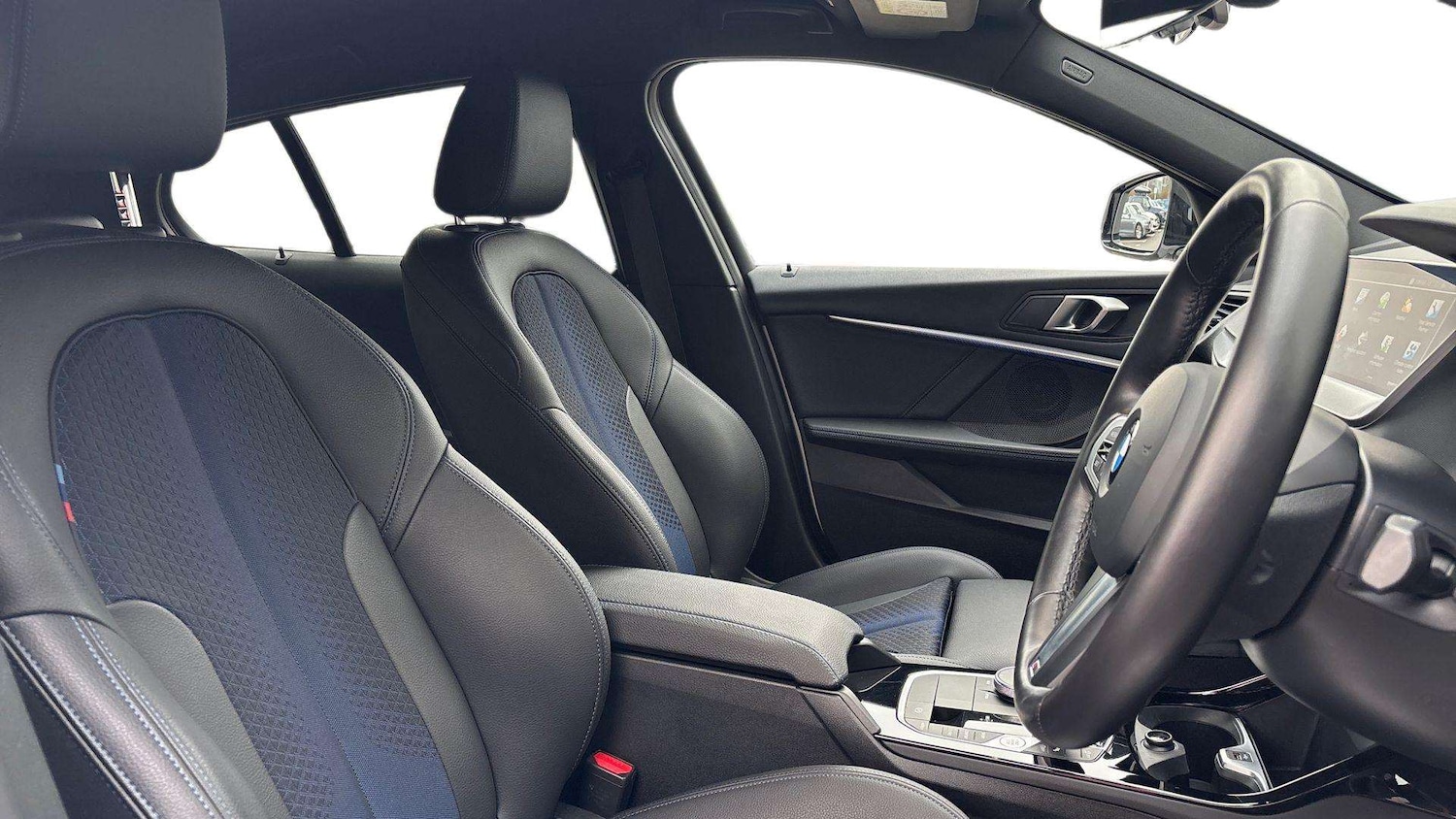 Used BMW 1 Series 2024 for sale - 77051451: Photo 13